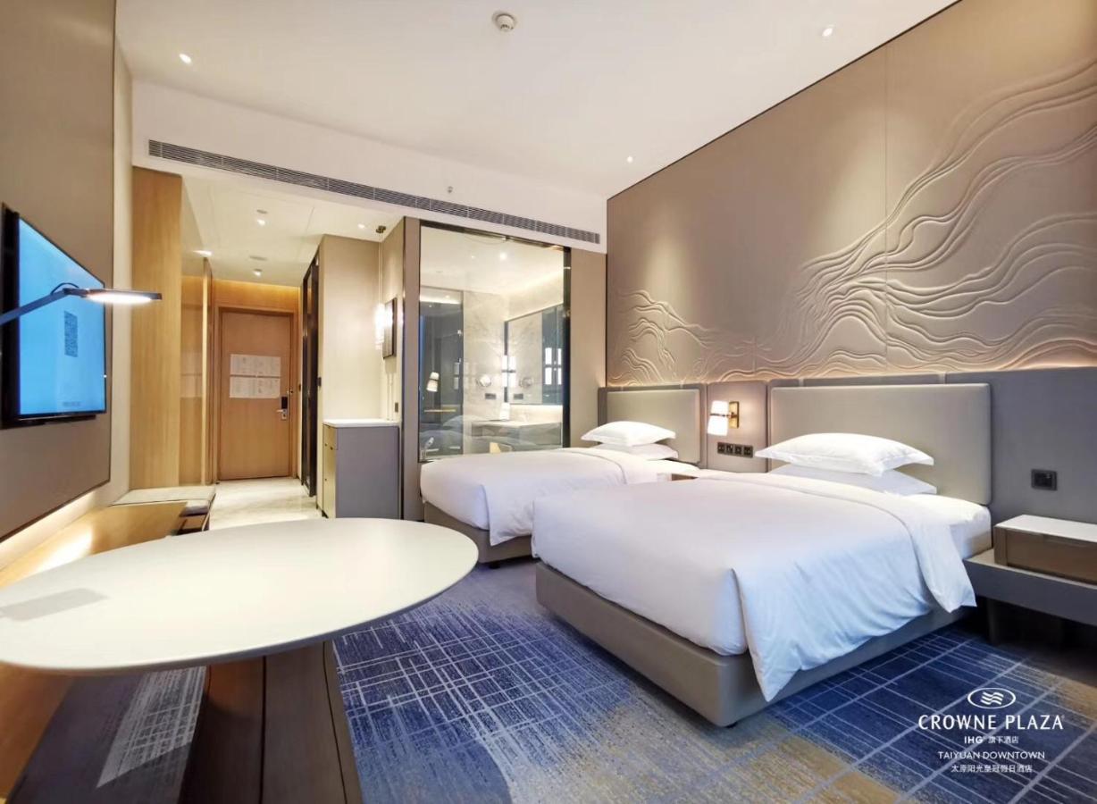 Sunshine Plaza Taiyuan Downtown Hotel Exterior foto