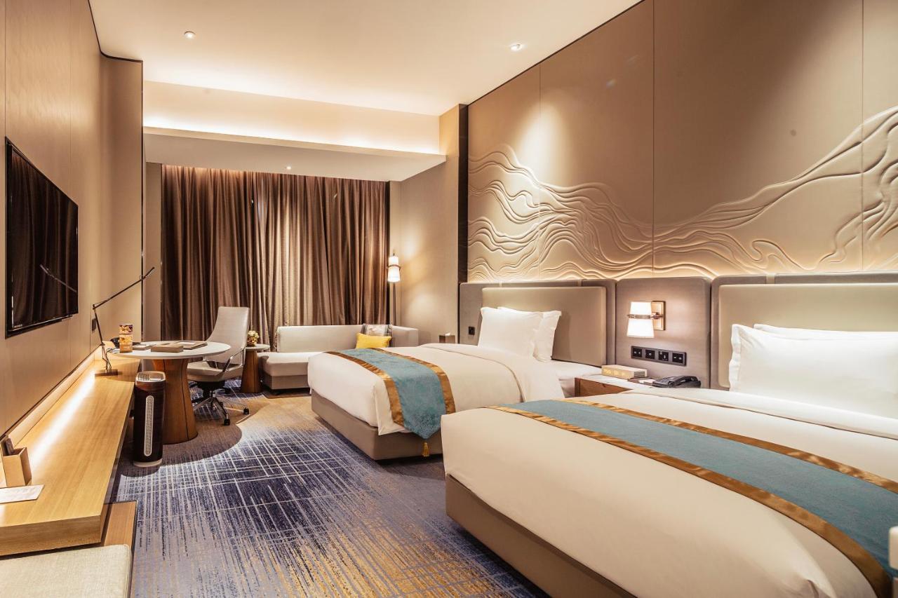 Sunshine Plaza Taiyuan Downtown Hotel Exterior foto